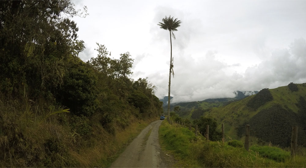El Paso del Quindío: entre Cajamarca y Toche